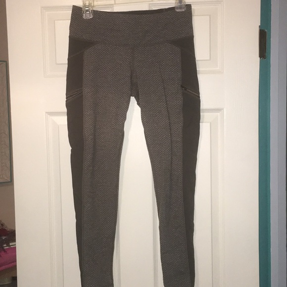 Athleta Pants - Athleta yoga pants